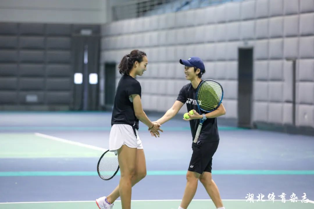 运动员作出 运动员作出